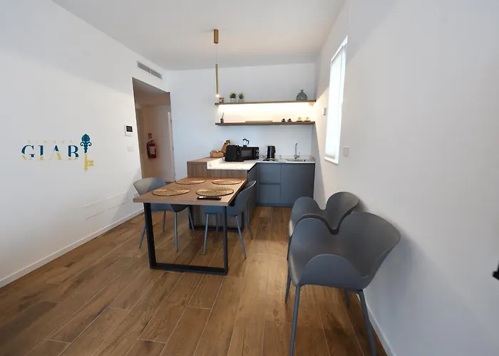 Dimora Giabi Sea View Apartment